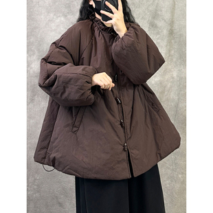 松弛复古花边立领牛角扣棉服女冬季宽松廓形灯笼袖中长款棉衣外套