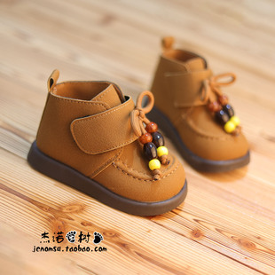 女童靴子儿童时装靴2026年新款潮秋款皮靴小女孩公主短筒吊珠短靴