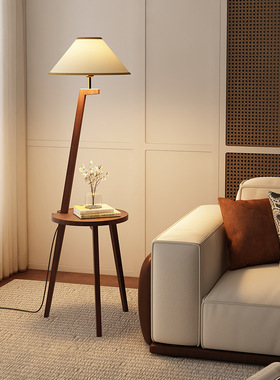 火线三兄弟北欧复古客厅沙发旁落地灯氛围感法式置物架一体落地灯
