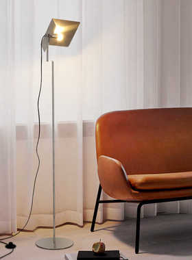 北欧中古设计师样板房售楼处不锈钢奢华极简落地灯侘寂客厅立式灯