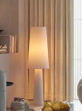温馨落地灯客厅卧室侘寂风法式复古奶油氛围高级感轻奢设计师灯具