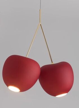 意大利樱桃造型橱窗吊灯个性创意Qeeboo Cherry吧台餐厅LED装饰灯