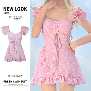 纯欲风粉色荷叶边泳衣女连体裙式 ins显瘦保守甜美多巴胺度假海边