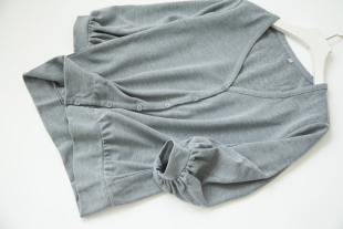 外贸出口日本 大码 春秋长袖 纯色 多色百搭 短外套开始V领 高品