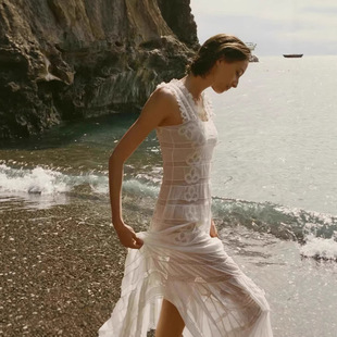 复古蕾丝刺绣棉吊带长裙方领度假收腰显瘦仙女裙 南油品质2026法式