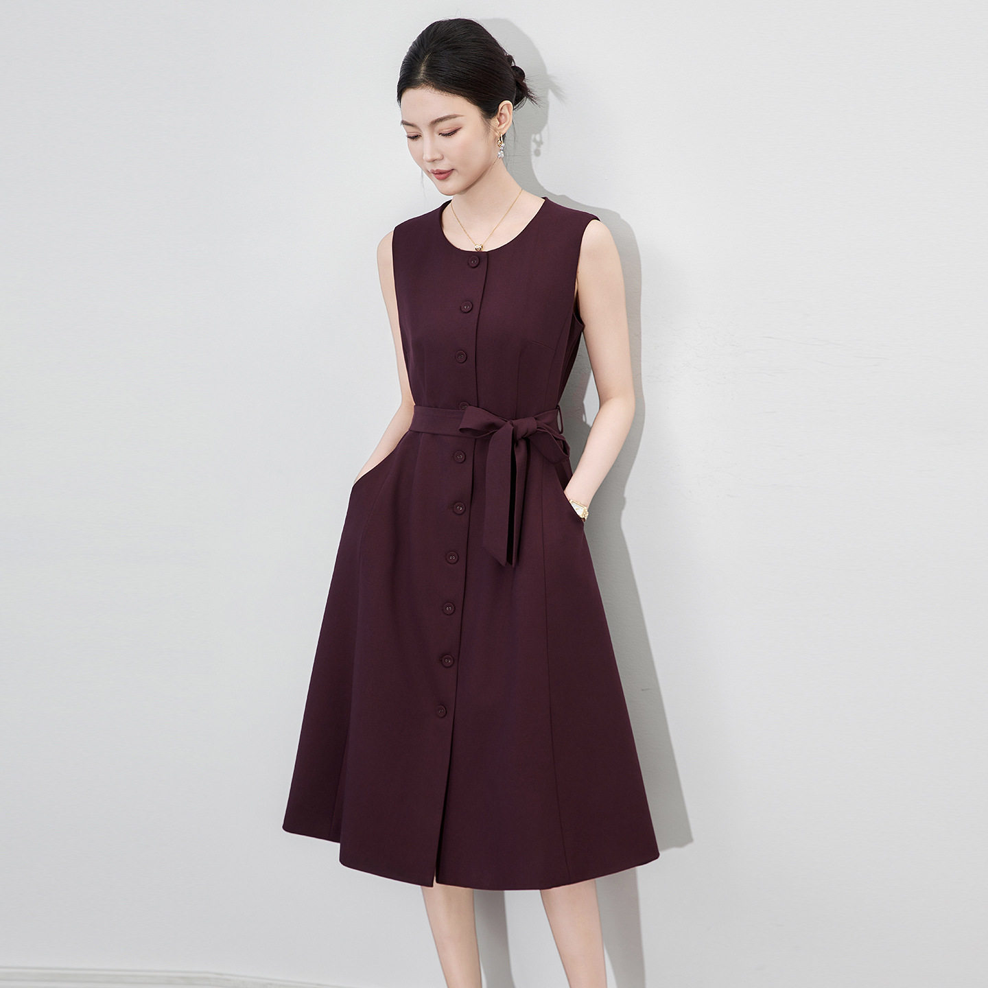 秋冬通勤立体拼接收腰背心连衣裙南油轻奢高货修身A字裙优雅轻熟