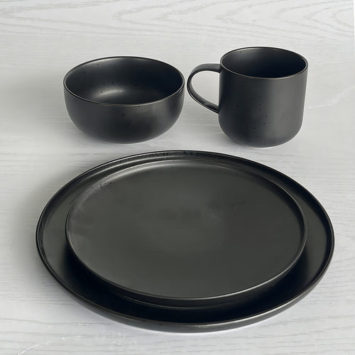 Black Dinnerware Set of 4 16碗盘杯碟黑色斑点餐具套装4 16件套