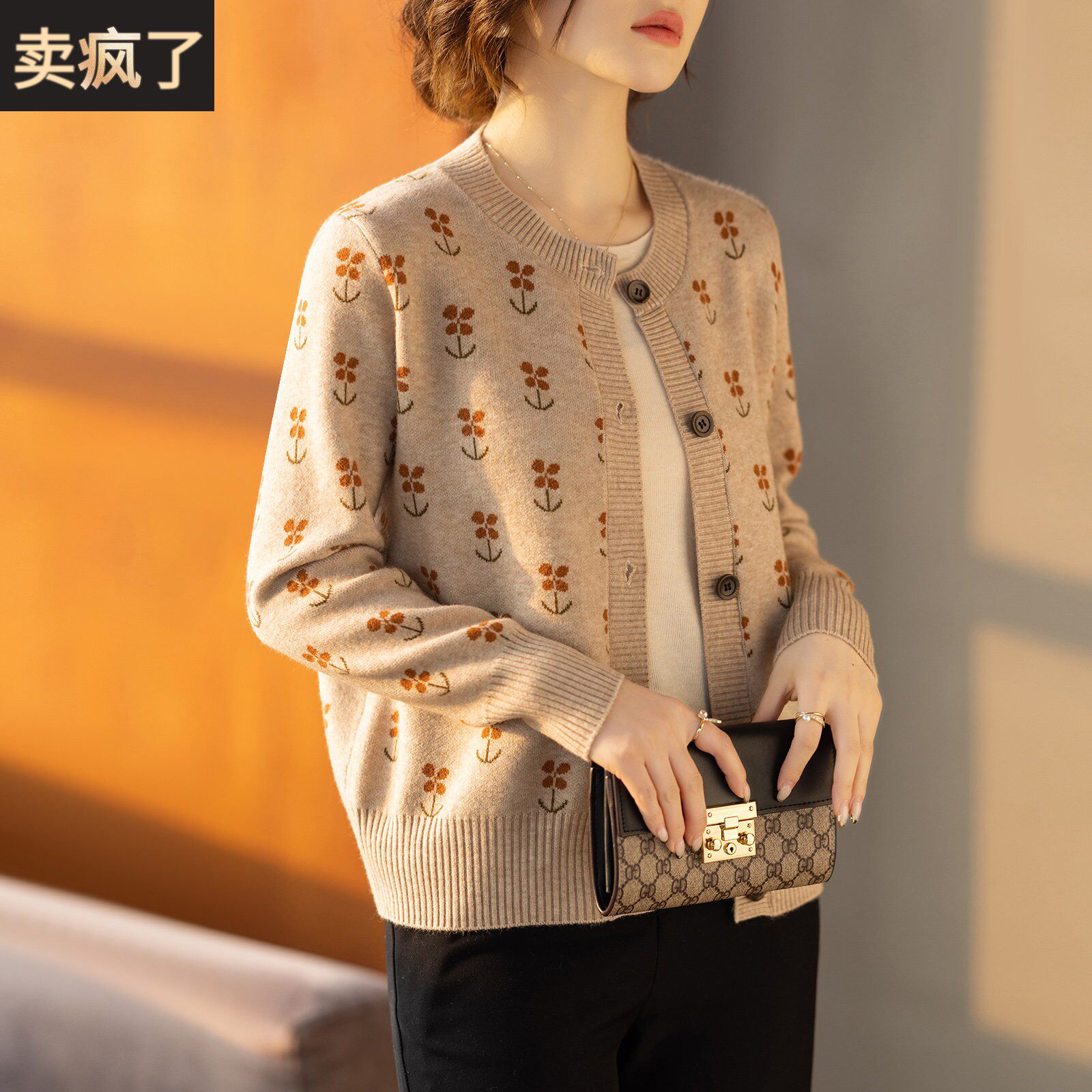 中年妈妈春装针织开衫外套2026新款中老年人女春秋洋气时尚上衣服