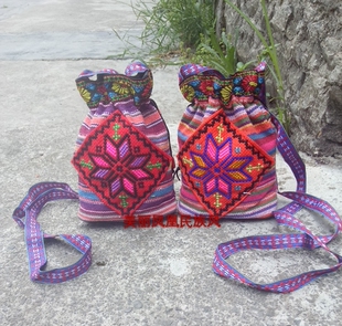 凤凰古城民族风绣花包包绣花小提包刺绣手机包零钱包绣花斜背小包