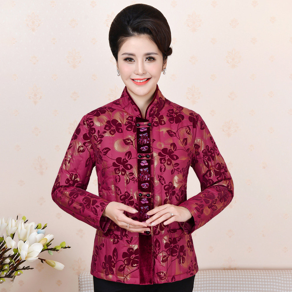 2026中老年羽绒服女短款妈妈冬装宽松大码轻薄保暖老奶奶穿里内胆
