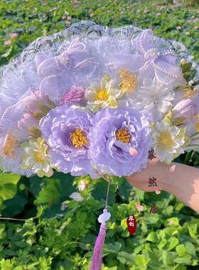 原创lolita绢花羽毛扇百搭高级高颜值手持纯手工花嫁扇拍照道具