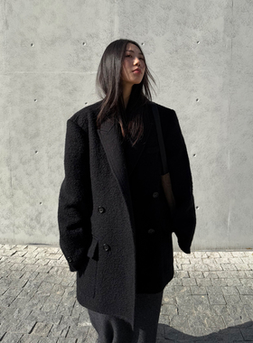grape wang 原创设计黑色羊驼毛毛呢外套女中长款立领双排扣上衣