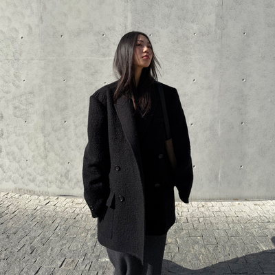 grape wang 原创设计黑色羊驼毛毛呢外套女中长款立领双排扣上衣