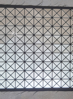 三宅一生包材料银冷色银镜面款 三维立体肌理 素材设计包袋服装布