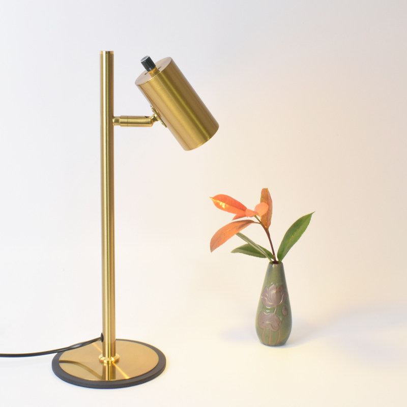 北欧轻奢极简工作室书房电脑软装样板房民宿酒店卧室床头装饰台灯