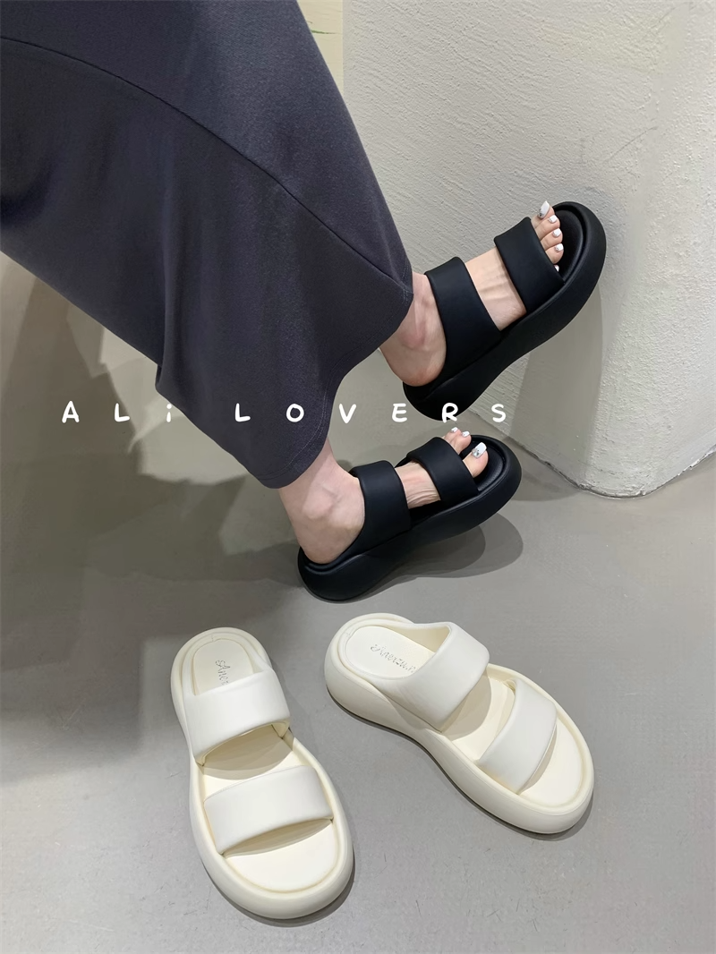 踩屎感休闲厚底增高拖鞋女2024夏季新款面包双一字带软弹外穿凉拖