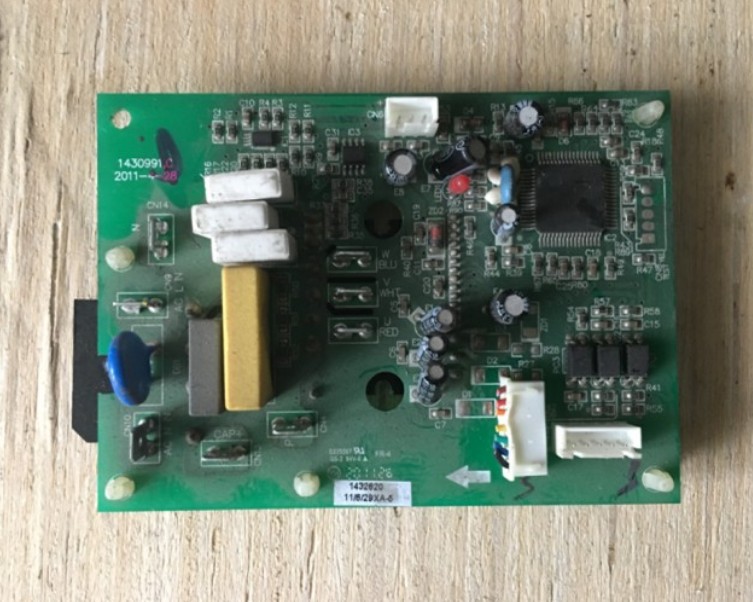 海信空调 KFR-35GW/01FZBP-4室外机功率模块 1432620.C 1430991.C