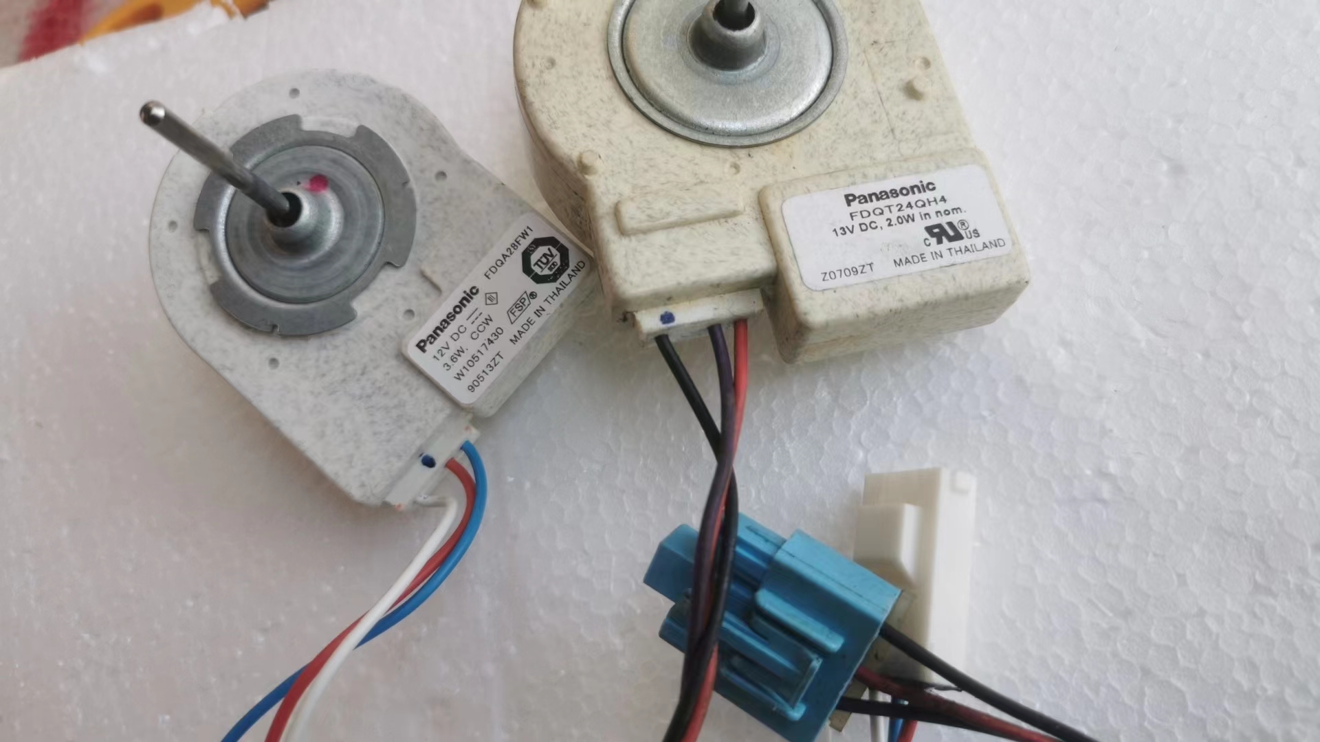 GW12E12MS1DB FDQT24QH4 FDQY22FQ1 对开门冰箱冷冻风机FDQY28FX4