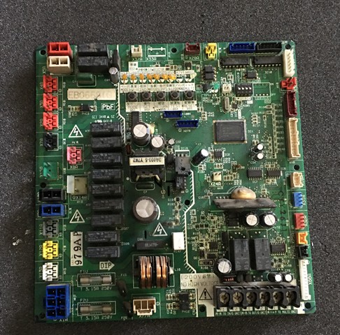 大金中央空调外机主板EB0668H RHXYQ16PY1 RZP250PY1