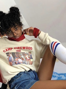 Minga复古美式Camp Firewood 1981电影印花卫衣加绒圆领套头衫
