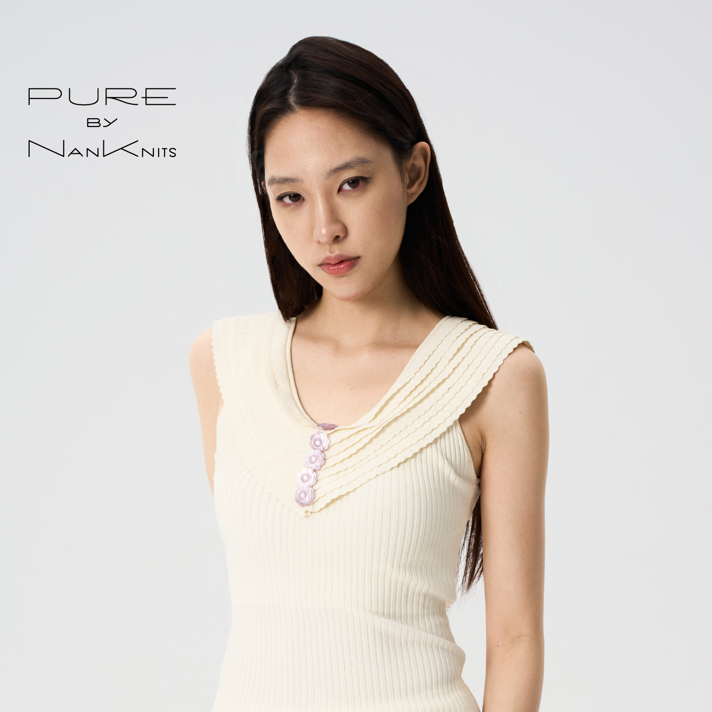 Pure by Nan Knits V领花边吊带 针织 短款 设计感 气质 高级感