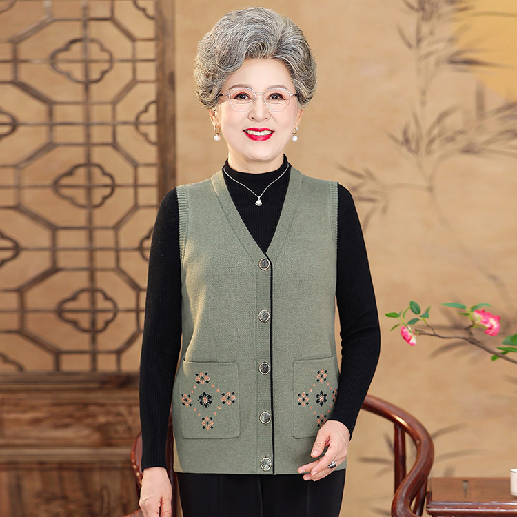 2026新款妈妈秋装针织马甲外套中老年女春秋背心马夹洋气宽松上衣