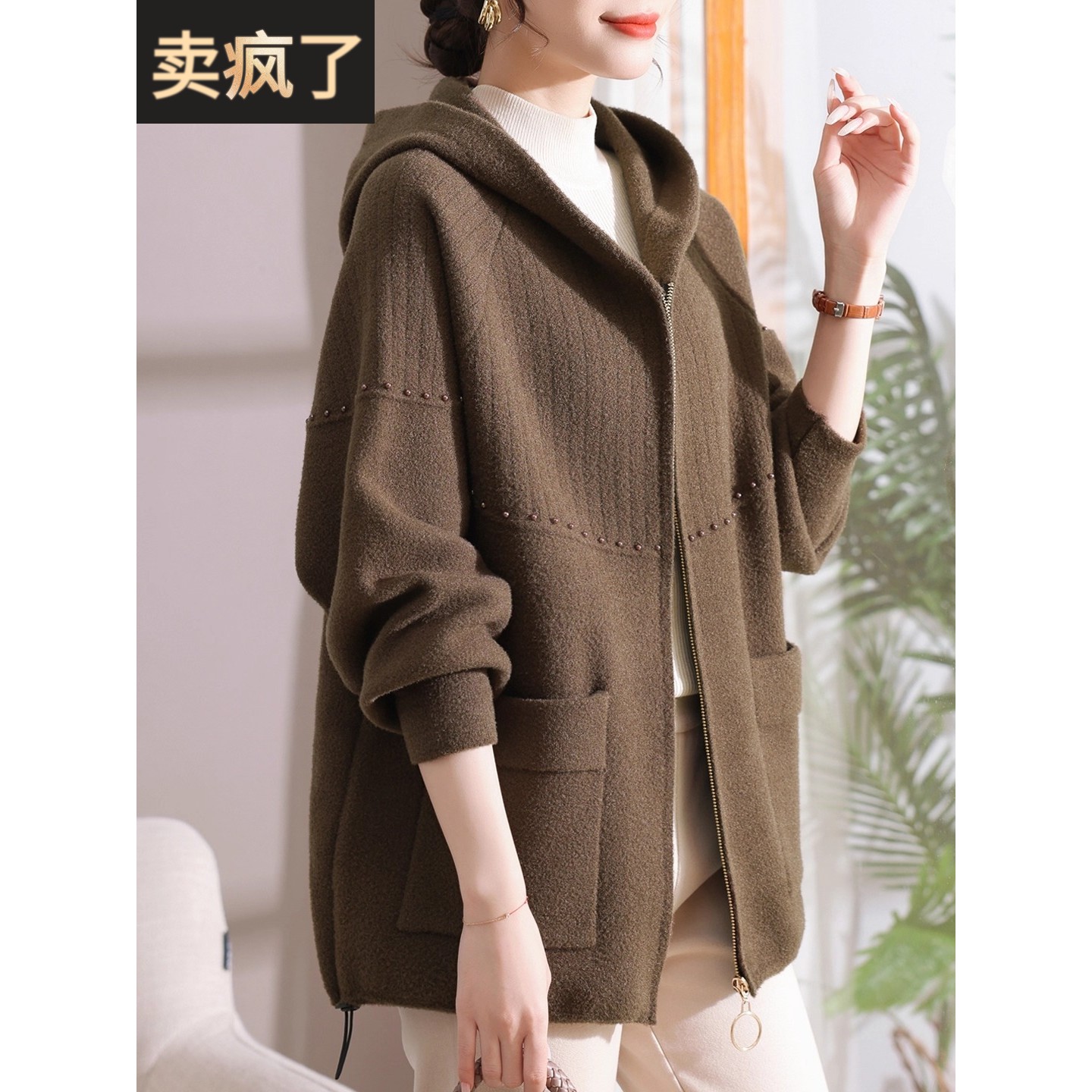 新款中年女休闲毛呢外套胖妈妈装春秋中长款针织上衣大码连帽风衣