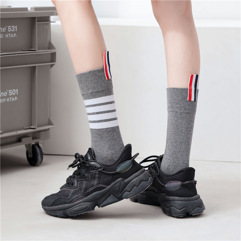 女棉四条杠JK中筒小腿袜过膝长袜