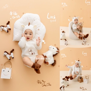 白马王子儿童摄影服装百天宝宝拍照小马道具影楼百日婴儿马年主题