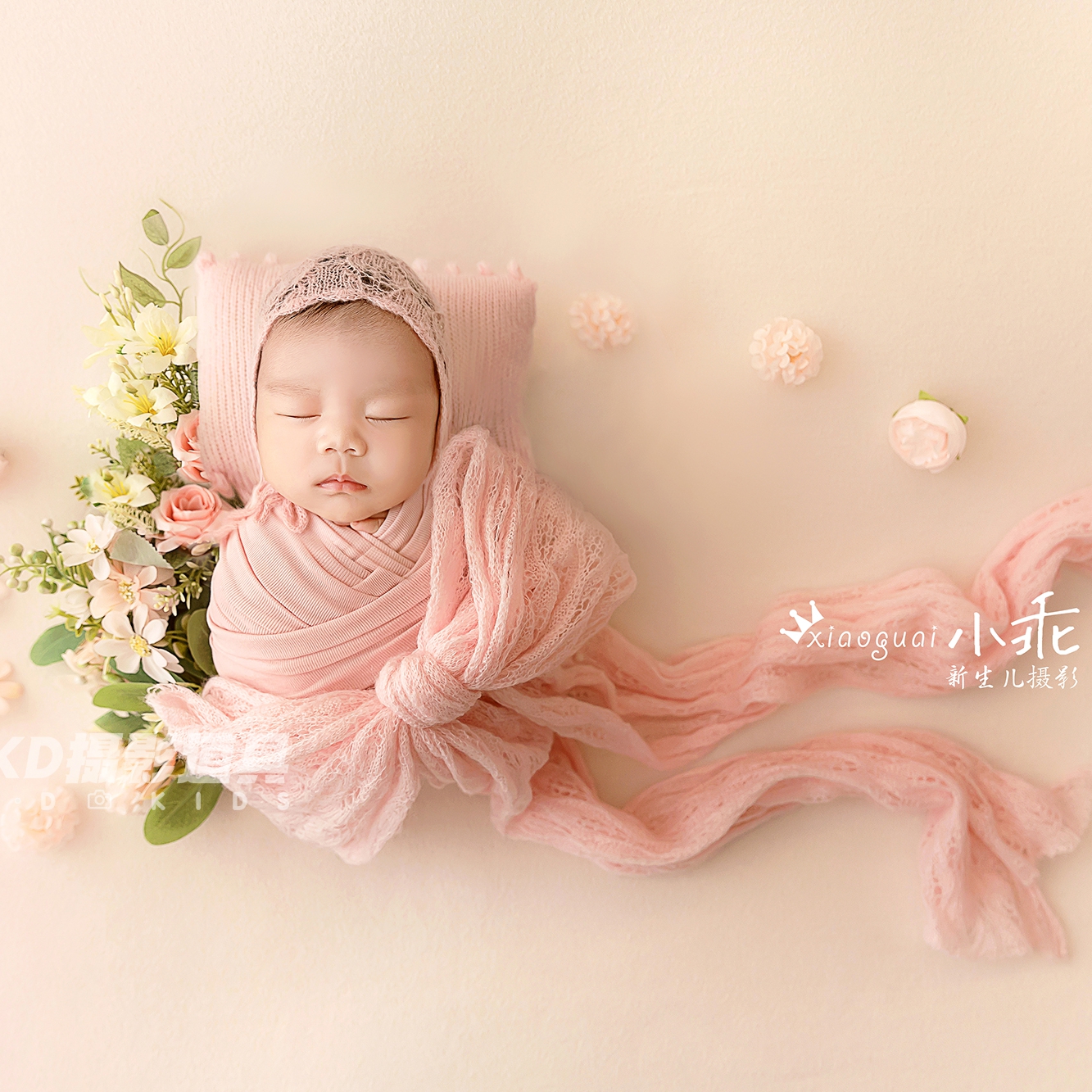 KD满月裹布新生儿摄影蕾丝帽子初生宝宝拍摄仿真花背景影楼主题