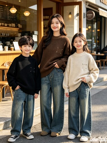 Half modern 深秋冬 男女童可亲子 米色咖色黑色毛衣针织衫 202元