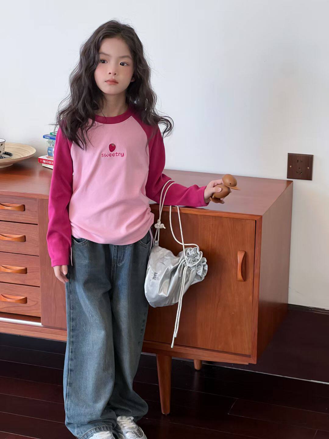 Half modern 春款新款 女童可亲子粉红圆领长袖T恤 110-170 208元