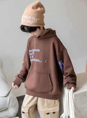 秋冬新品 男童女童可亲子咖啡 一体绒带帽卫衣 359元