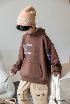 秋冬新品 男童女童可亲子咖啡 一体绒带帽卫衣 359元