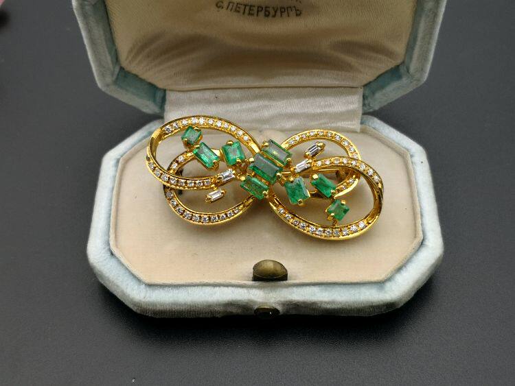 e 欧洲古董首饰 18K黄金祖母绿钻石胸针 可做挂件 重达10.5克