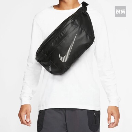 【明星同款】Nike 科技反光单肩斜挎腰包
