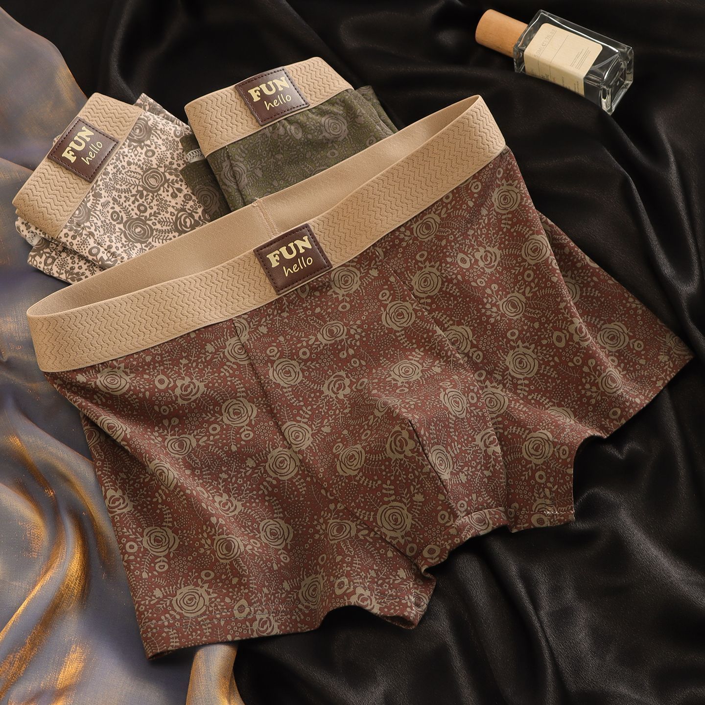 【三条装】中腰字母玫瑰条纹透气男平角内裤四角印花大码青年