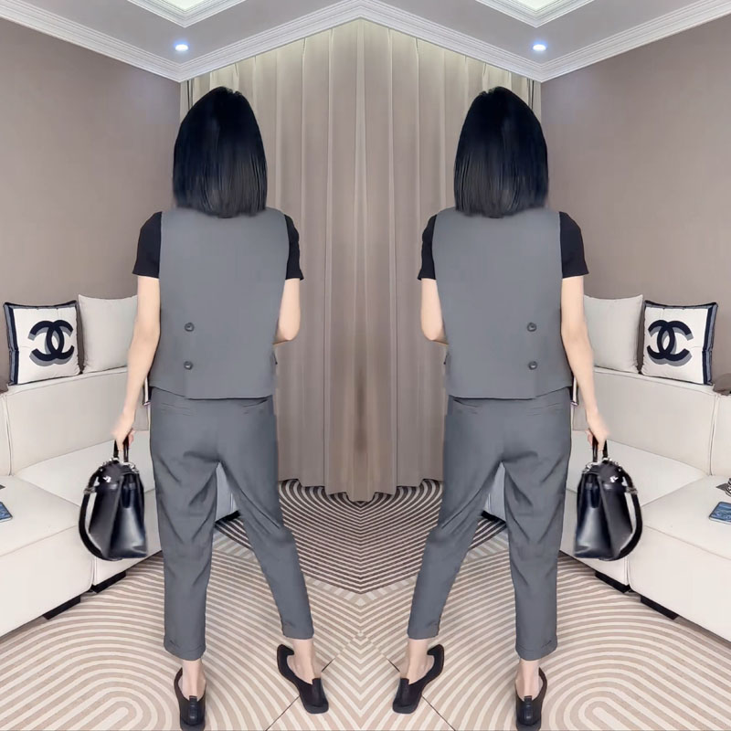 短款无袖西服马甲+显瘦西裤