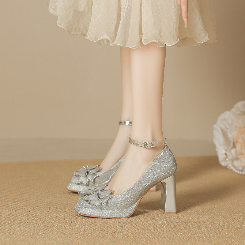 羊皮版~防水台高跟鞋女小个子配礼服粗跟不累脚银色主婚纱婚鞋女