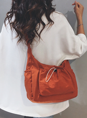 日系简约大容量帆布包包女2025新款上班通勤单肩托特包休闲斜挎包