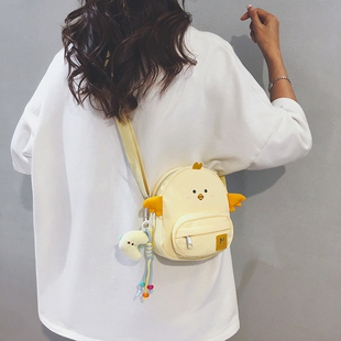 可爱迷你帆布包女2026新款小众个性休闲百搭儿童卡通手机斜挎小包