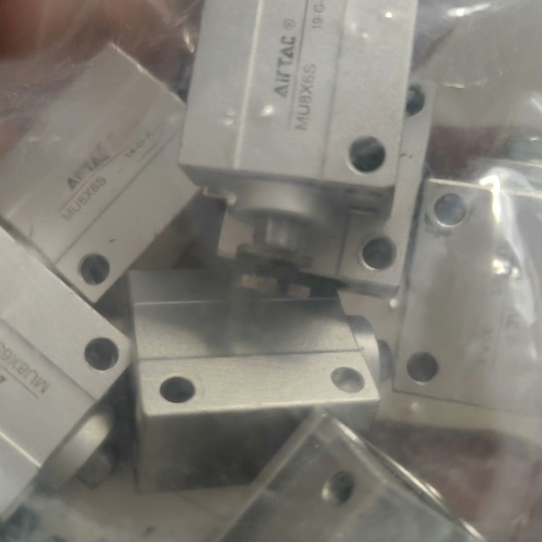 / MU8x6S 拆机气缸 18