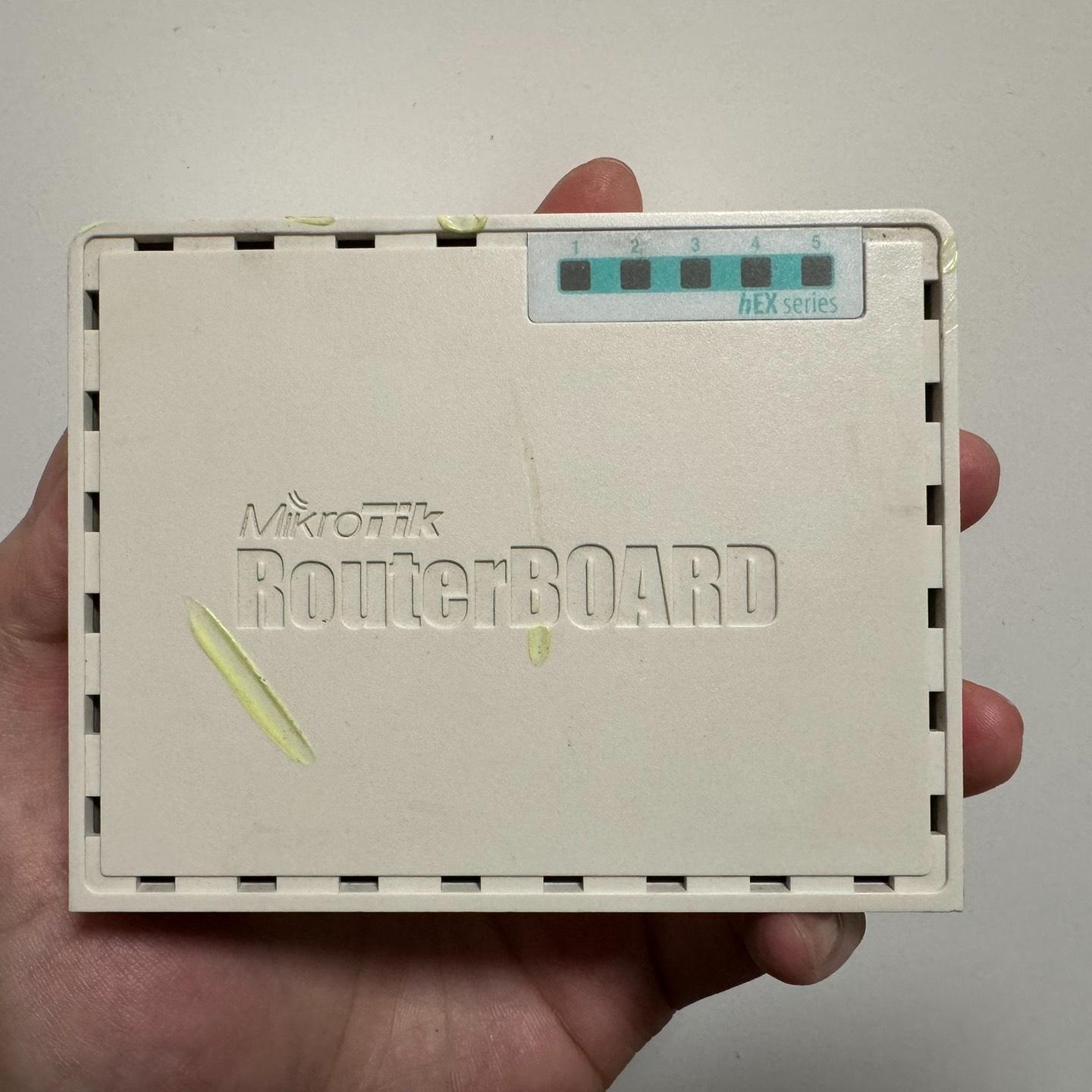 【春节也发货】MikroTik RB750Gr3 hEX R