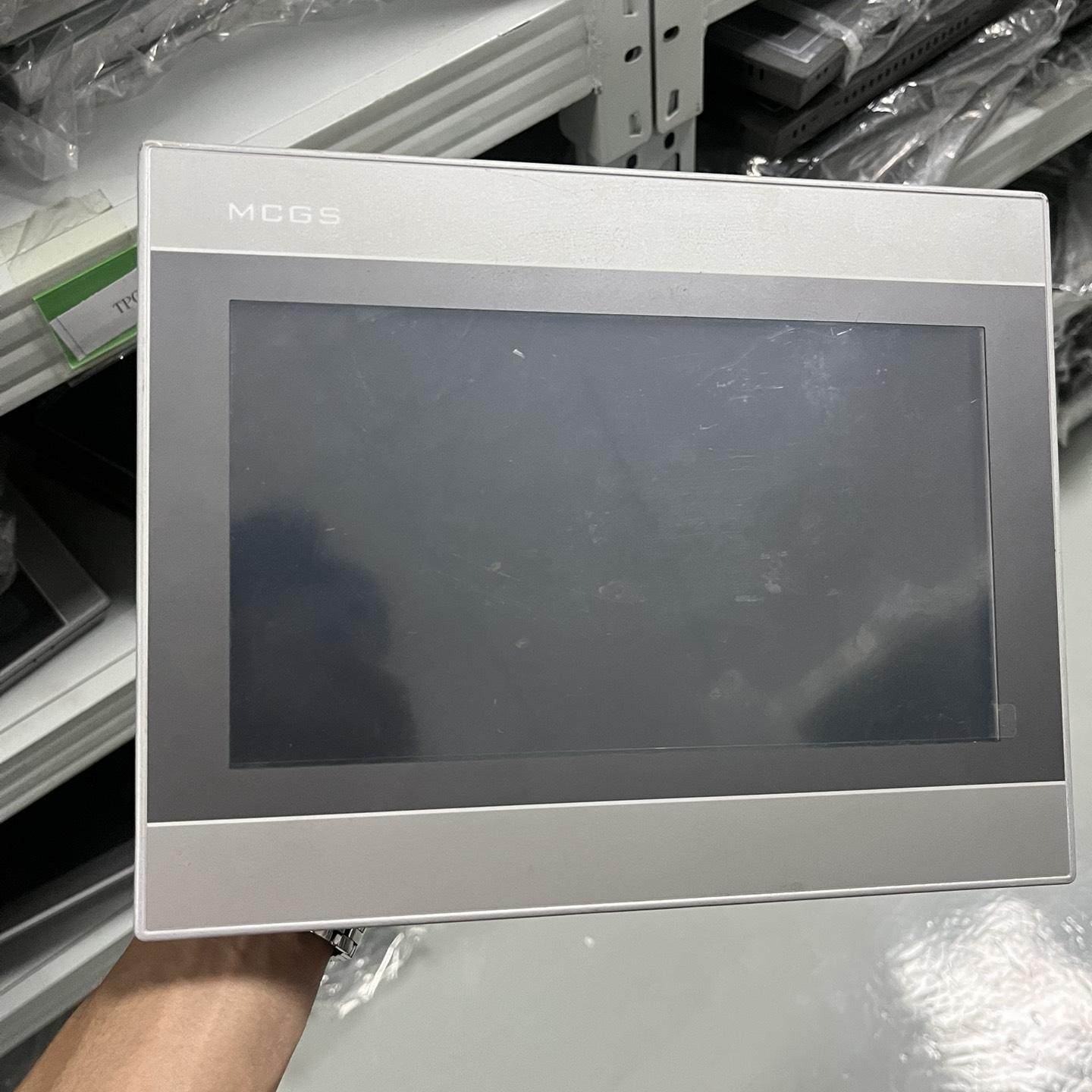 昆仑通态触摸屏TPC1061Hn 10寸一体化触摸屏 24V