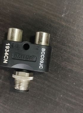 巴鲁夫T型连接器 型号BCC09JC