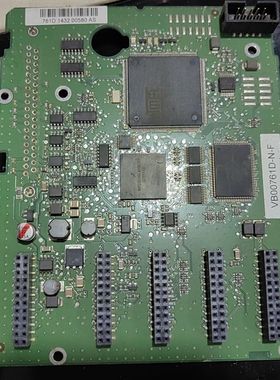 伟肯变频器主板 型号VB00761D-N-F 绿色PCB电路