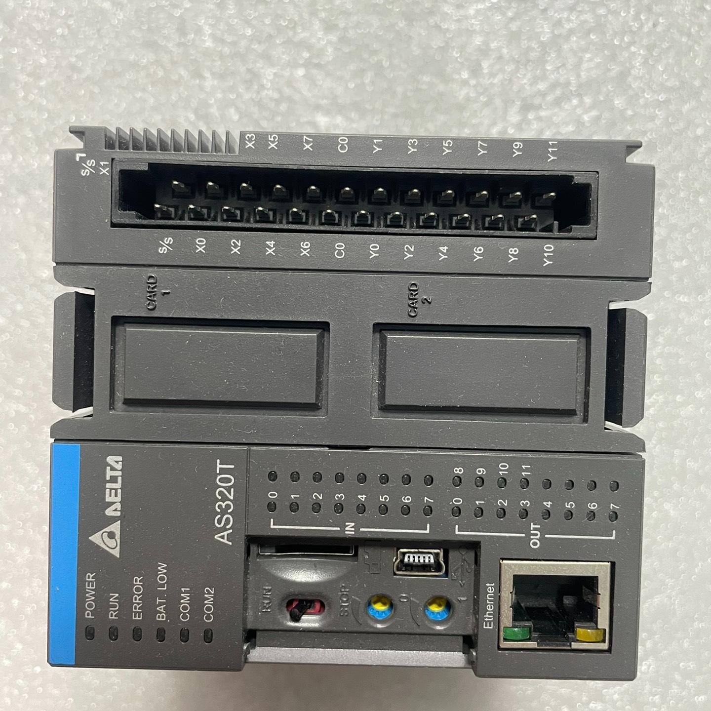 台达PLC AS320T-B 成色如图 功能包好 ！