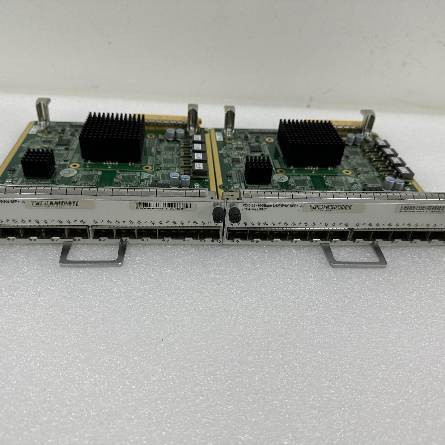 CR5D00LBXF71  12端口10GBase LAN/