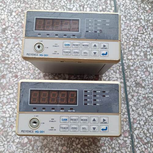 KEYENCE    VG-301