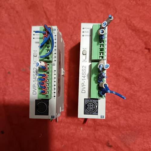 台达DVP-14SS2系列PLC 扩展模有两台 ：11TDV